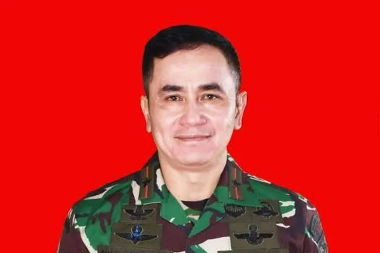 Resmi, Letjen TNI Iwan Setiawan Ditunjuk Jadi Pangkostrad. (kompas).