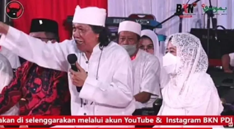 Geger, Cak Nun Bilang Presiden Saat Ini Belum Tepat untuk Indonesia di Markas PDIP Jakarta, Begini Katanya. /Tangkapan layar YouTube.