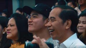 Ketika Iriana dan Gibran dalam Permainan Catur Jokowi