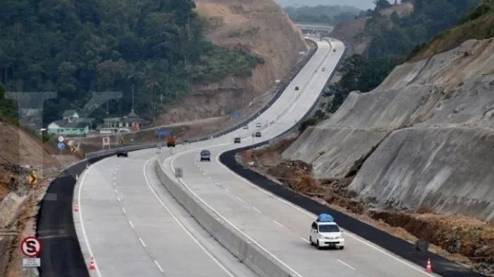 Jalur Pansela yang indah (Tribun)