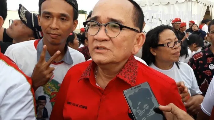 Serang Anies, tagar Ruhut langgar UU ITE jadi trending di Twitter (Tribun)