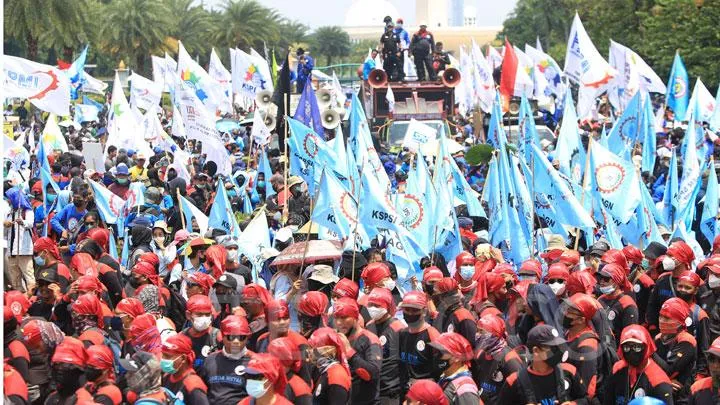 Aktivis, mahasiswa, dan buruh gelar aksi demo 19-20 Mei hasil konsolidasi nasional (tempo)