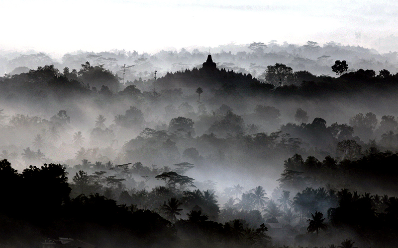 Keindahan Candi Borobudur Dari Punthuk Setumbu
