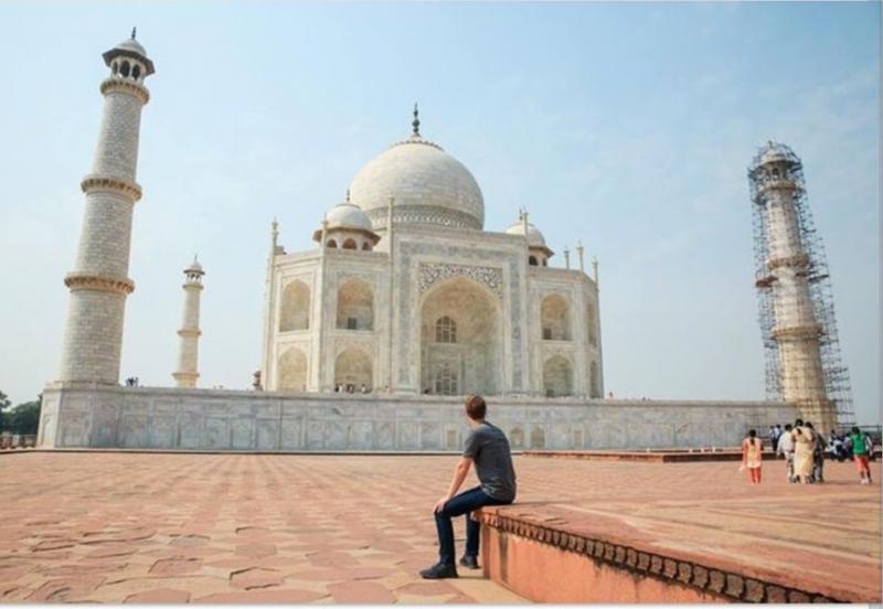 Termasuk Taj Mahal, Ekstremis Hindu Mau Hapus Situs Islam di India. (Facebook Mark Zuckerberg).