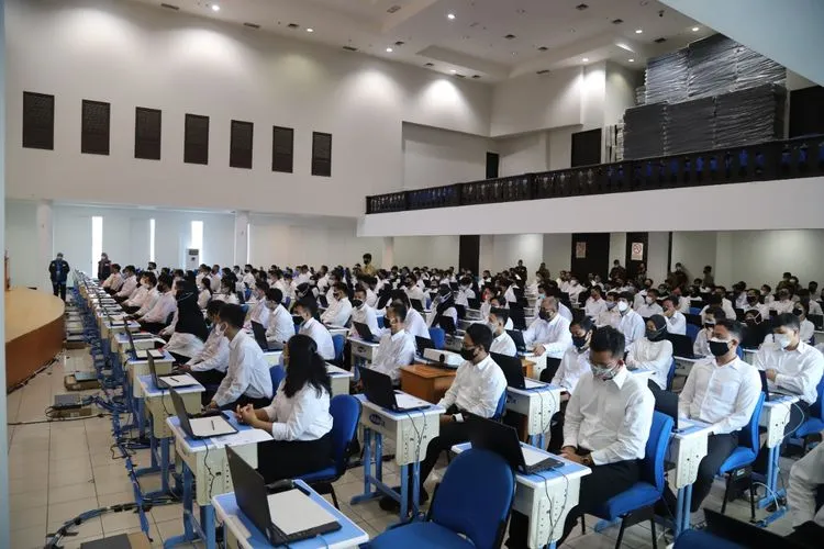 CPNS mengundurkan diri (kompas)