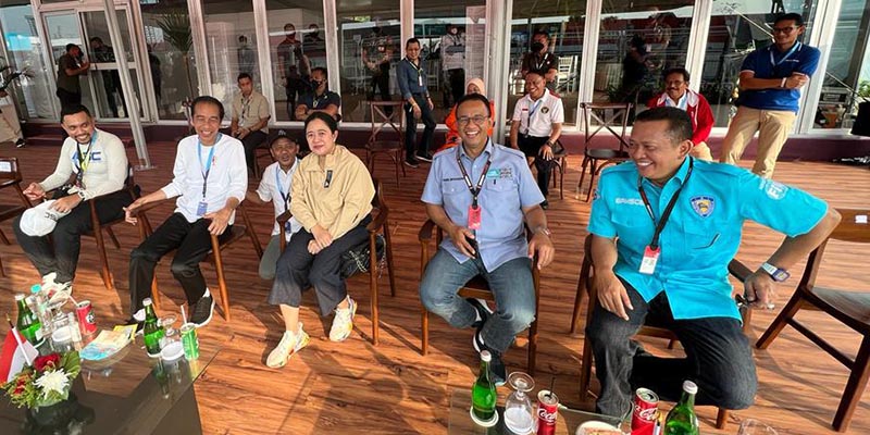 Presiden Jokowi ketua MPR Bamsoet, Ketua DPR Puan Maharani dan politisi lain ramaikan ajang Formula E (Dok.Ist)