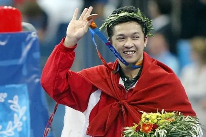 Mantan pebulu tangkis Taufik Hidayat (Bola)