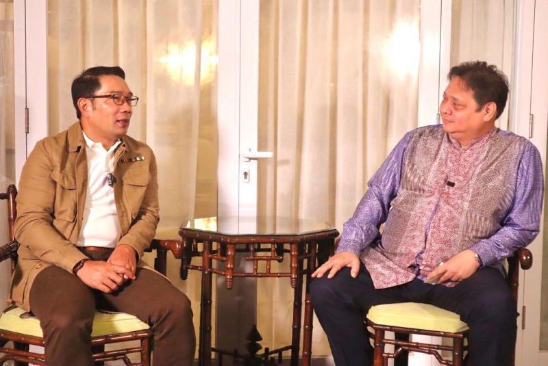 Gubernur Jawa Barat Ridwan Kamil dan Ketua Umum Partai Golkar Airlangga Hartarto (pikiran rakyat)