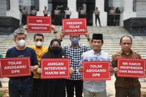 Revisi UU MK Upaya Ganti 3 Hakim yang Dissenting Opinion Hasil Pilpres