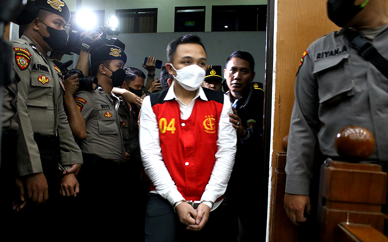 Terdakwa kasus pembunuhan Brigadir Nopriansyah Yosua Hutabarat (Brigadir J), Ricky Rizal menjalani sidang (Law-justice/Robinsar Nainggolan)