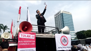 Tolak RUU Kesehatan Omnibus Law, IDI Demo DPR RI
