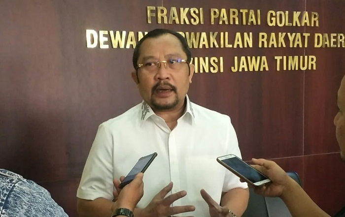 Sahat Tua Simanjuntak, Wakil Ketua DPRD Jatim. (Istimewa).