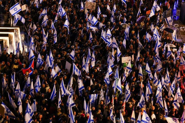 Puluhan Ribu Warga Israel Demo Pemerintahan Benjamin Netanyahu (Foto: Reuters)
