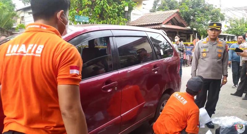 Pembunuh sopir taksi online di Depok ternyata anggota Densus 88 Bripda HS (Okezone)
