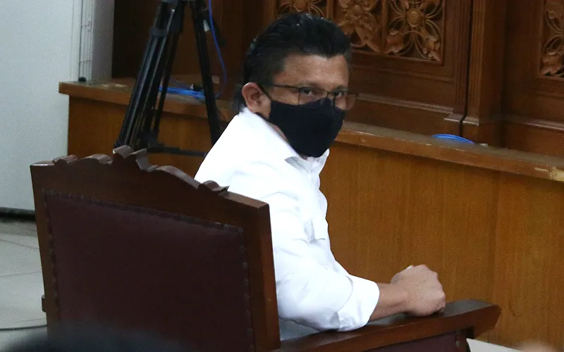 Ferdy Sambo divonis hukuman mati dalam kasus pembunuhan berencana terhadap eks ajudannya, Nofriansyah Yosua Hutabarat atau Brigadir J di Pengadilan Negeri Jakarta Selatan, Jakarta, Selasa (13/2/2023). Majelis Hakim Pengadilan Negeri (PN) Jakarta Selatan menilai, Ferdy Sambo terbukti secara sah dan meyakinkan bersalah melakukan pembunuhan berencana terhadap Brigadir J. Robinsar Nainggolan