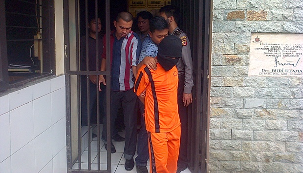 Emon, predator seksual anak bebas dari bui usai 17 tahun mendekam di penjara Cirebon, Jawa Barat (Tempo)