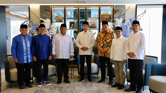 Perang Baru Mega Jokowi Di Balik Rencana Koalisi Besar Lima Partai 1 