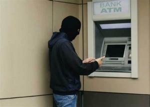 Kena Penipuan ATM, Apakah Bisa dapat Refund dari Bank?