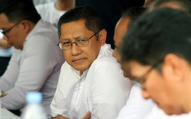 Ketua Umum terpilih Partai Kebangkitan Nusantara, Anas Urbaningrum memberikan pidato politiknya di Kawasan Monas, Jakarta, Sabtu (15/7/2023). Anas Urbaningrum menyampaikan pidato politiknya terkait arah politik Partai Kebangkitan Nusantara.  Alih-alih digantung di Tugu Monas seperti janjinya dulu, mantan Ketua Umum Partai Demokrat itu justru berpidato terkait kezaliman hukum sembari merayakan ulang tahunnya. Robinsar Nainggolan