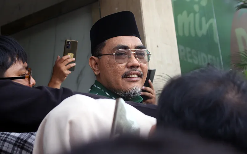 Wakil Ketua Umum Partai Kebangkitan Bangsa (PKB) Jazilul Fawaid menyampaikan keterangan usai melakukan rapat pleno dengan Dewan Syuro dan Dewan Tanfidz di DPP PKB, Jakarta, Jumat (1/9/2023). Dalam keterangannya, berdasarkan hasil rapat pleno, DPP PKB menyambut baik tawaran partai NasDem untuk menduetkan Cawapres Anies Baswedan bersama Ketua Umum PKB Muhaimin Iskandar atau Cak Imin. Namun keputusan tersebut akan difinalisasi pada Jumat (1/9) sore pada rapat di Surabaya. Robinsar Nainggolan