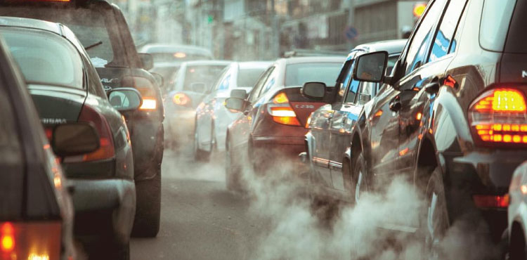 Kemenperin :Penyebab Polusi Bukan dari Kendaraan Bermotor Foto : plug.id
