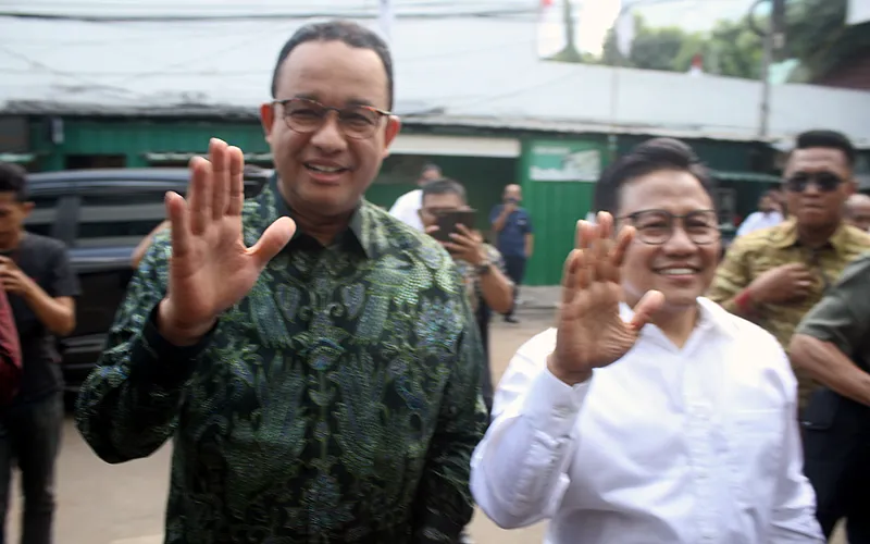 Ketua Umum Partai Kebangkitan Bangsa (PKB) yang juga bakal calon wakil presiden Muhaimin Iskandar bersama bakal calon presiden dari Koalisi Perubahan Anies Baswedan menggelar pertemuan di kantor DPP PKB, Jakarta, Senin (11/9/2023). Hasil pertemuan ini disampaikan oleh Cak Imin. Dia menyebut pertemuan ini juga digunakan sebagai momen saling mengenal antara Anies dan jajaran PKB. Robinsar Nainggolan