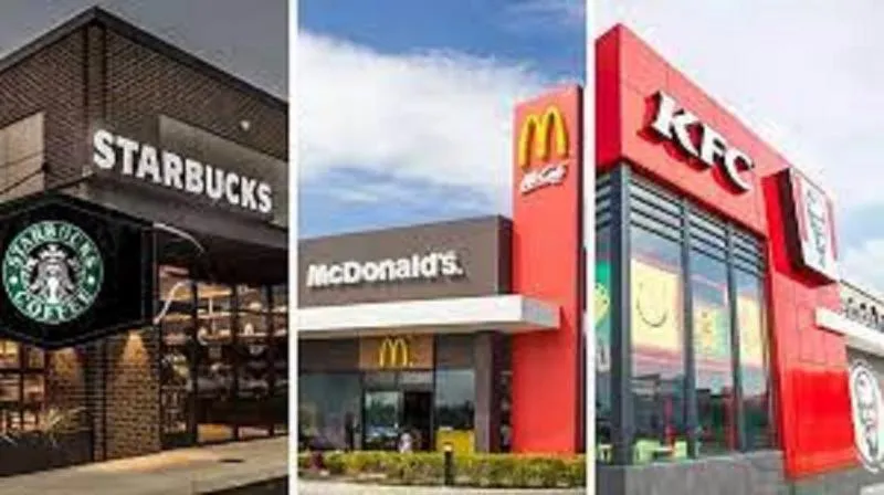 Diboikot Diduga Dukung Israel, Saham McDonalds hingga Starbucks Anjlok. (Kolase dari berbagai sumber).
