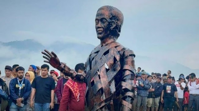 Penampakan Patung Jokowi di Karo Sumatera Utara. (Istimewa).