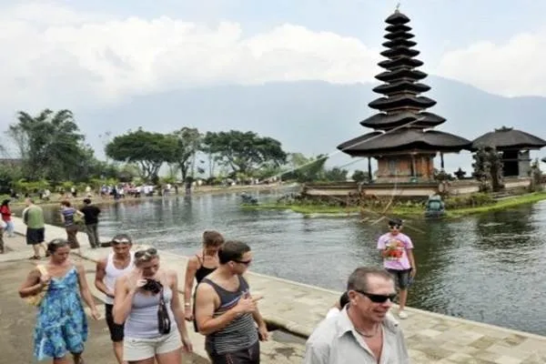 Turis mancanegara di Bali/Antara.