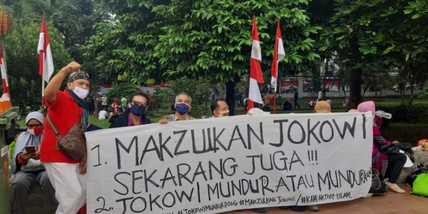 Soal Jimly, Yusril dan Istana Kebakaran Pemakzulan. (Istimewa).