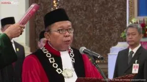 Hakim MK Arsul Sani Heran Surat Penyetaraan Pendidikan Gibran