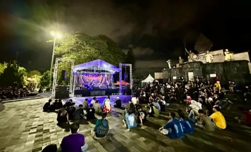Resah Demokrasi Era Jokowi, 14 Band Metal Jogja Konser di Depan Istana. (www.krjogja.com)
