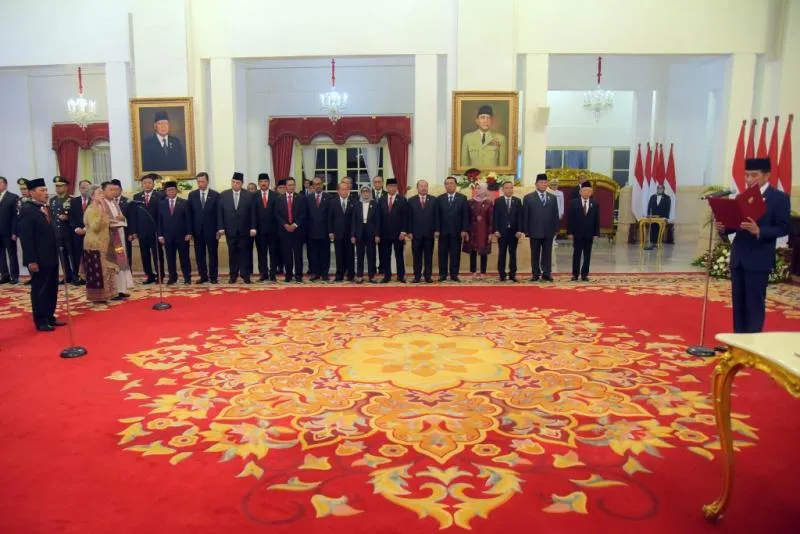 Resmi, Jokowi Lantik Sembilan Komisi Kejaksaan RI Periode 2024-2028. (setkab.go.id).