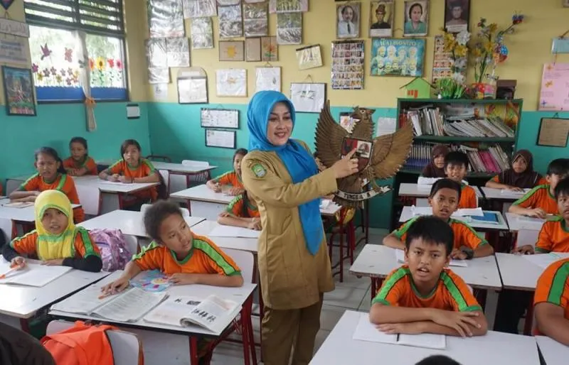 Ilustrasi guru sekolah (Dok.Sevima)