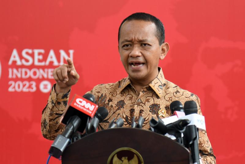 Menteri Investasi Bahlil Lahadalia memberikan keterangan pers, di Jakarta, Senin (31/07/2023). (Foto: Humas Setkab/Rahmat)
