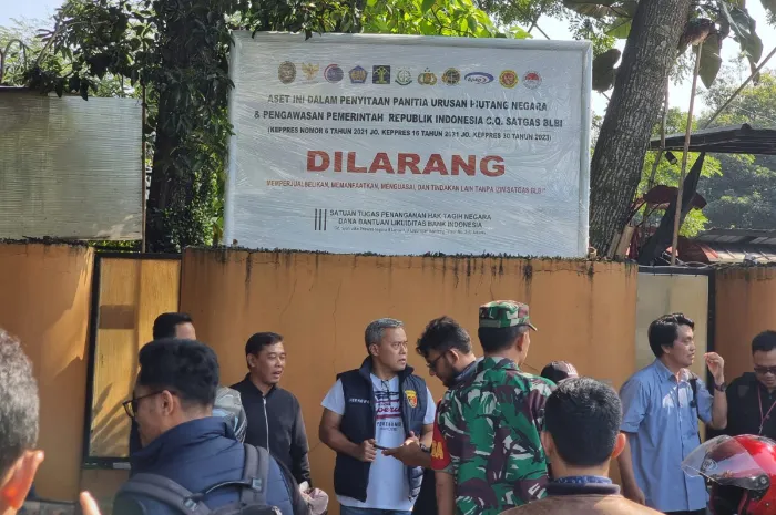Cafe milik bakal Calon Wali Kota Bogor yang juga Sespri Ibu Negara, Sendi Fardiansyah disita Satgas BLBI ( Dok.Radar Bogor)
