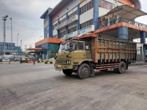Siasat Bongkar Muat Demi Tekan Port Stay & Cargo Stay Lewat Ujung Jari