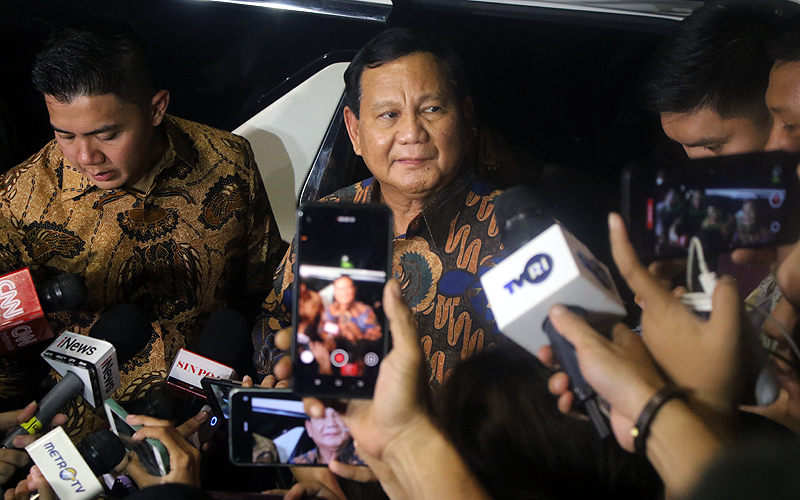 Prabowo Kumpulkan Tim Hukum di Kertanegara