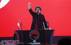 Ketika Hanya PDI Perjuangan yang Berani secara Vulgar Menyerang Gibran