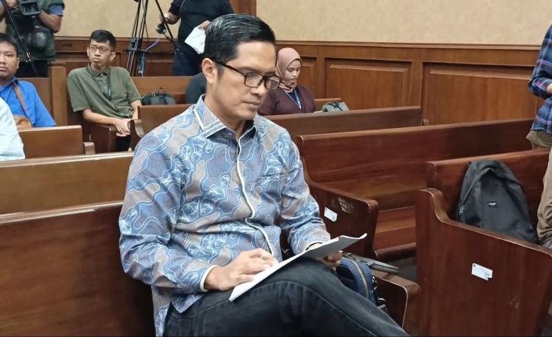 Ditanya Hakim soal Uang di Kementan, Febri Diansyah Tolak Menjawab. (Okezone).