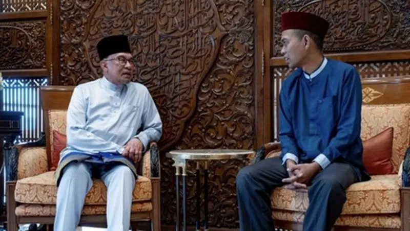 PM Malaysia Anwar Ibrahim Bertemu UAS, Ini Hal Penting yang Dibahas. (Instagram Anwar Ibrahim).