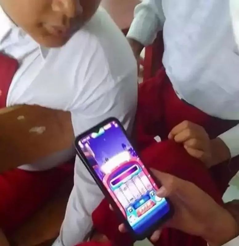 Viral Anak SD Main Slot dalam Kelas, Indonesia Darurat Judi Online. (Istimewa).