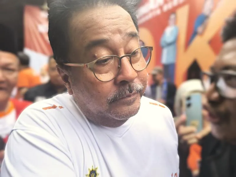 Rano Karno, Seniman dan Budayawan Betawi berlaga di Pilkada Jakarta terngiang ucapan Benyamin Sueb di Sinetro Doel Anak Sekolah. 