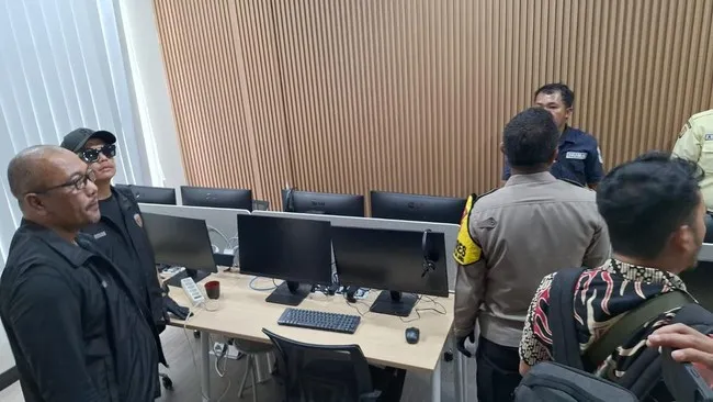 Terkait Kasus Judi Online, Polisi Tangkap Staf Ahli Kemenkomdigi. (Istimewa).