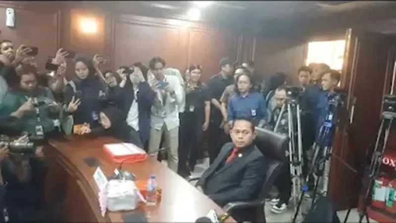 Ditanya Siapa Mulyono di Sidang Etik, Politisi PDIP Jawab Itu Jokowi. (Istimewa).