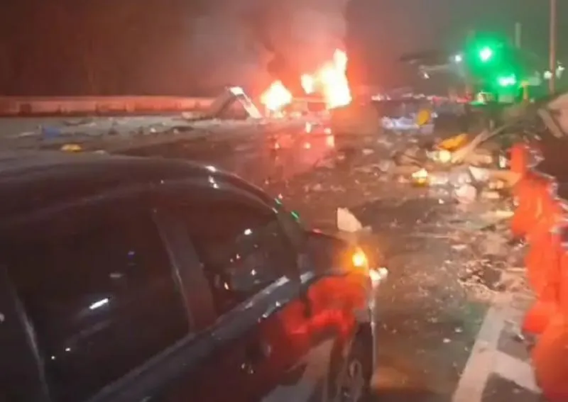 Ilustrasi. Kecelakaan Maut di Gerbang Tol Ciawi, Korban Bergeletakan di Jalan. (Istimewa).