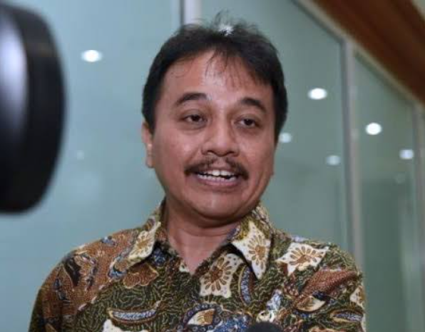 Dr. KRMT Roy Suryo, M.Kes - Pemerhati Telematika, Multimedia, AI & OCB Independen. (Kbanews)