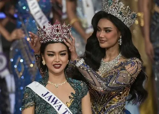 Firsta Yufi Amarta Putri dinobatkan sebagai juara kontes kecantikan Puteri Indonesia 2025. (Tempo)