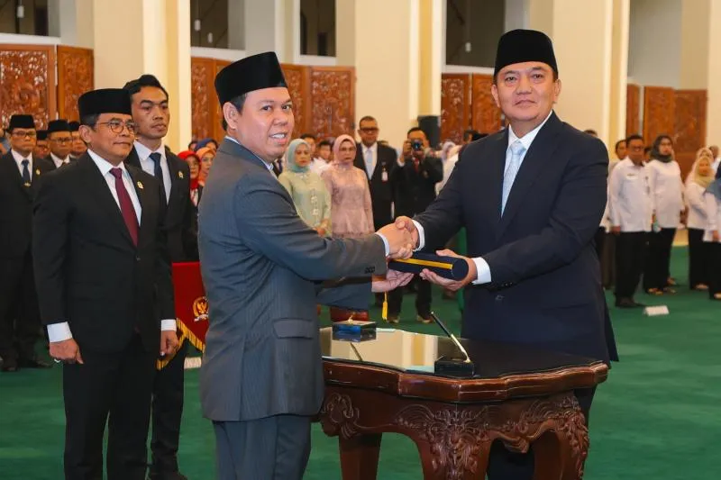 Resmi, Eks Kapolda Riau Irjen Iqbal Dilantik Jadi Sekjen DPD RI. (Istimewa).