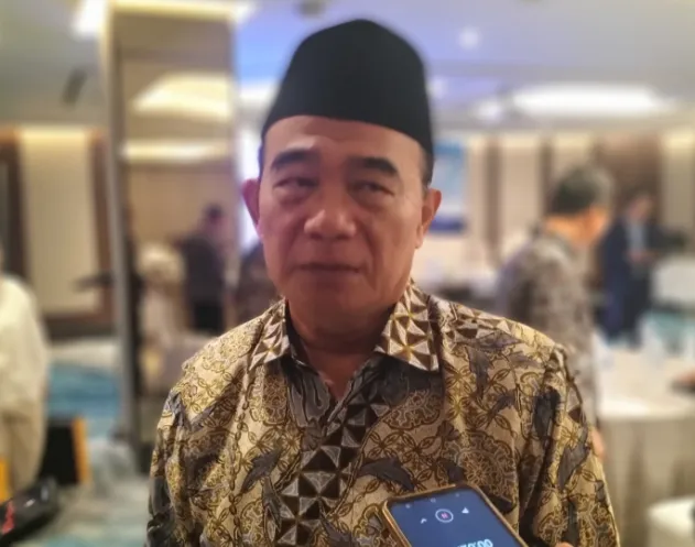 Respons Muhadjir Effendy Usai Diperiksa KPK Soal Korupsi Kuota Haji. (Law-justice).